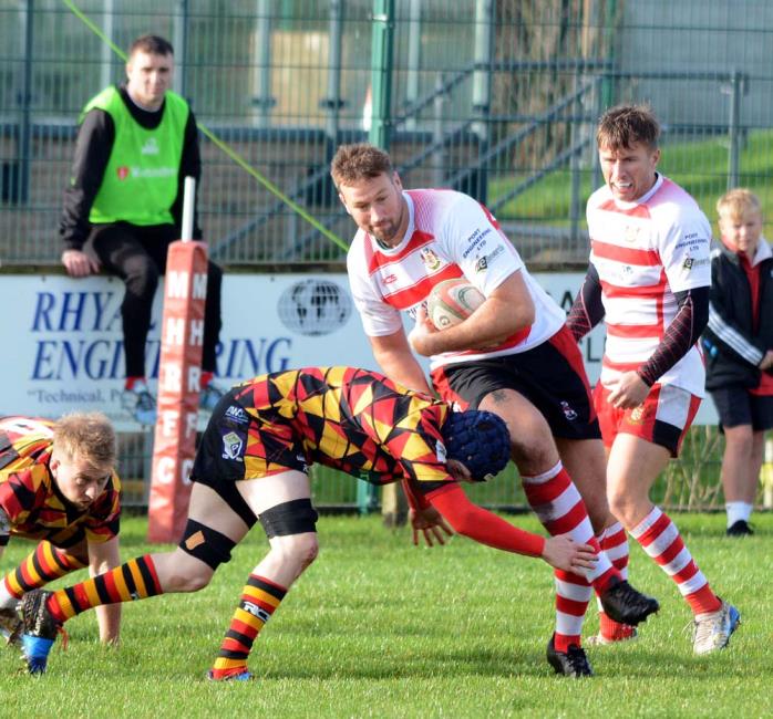 Gareth Fawcett - sheer power for The Mariners. Picture Gordon Thomas
